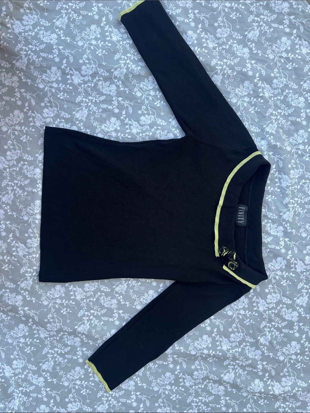 Finity Black Quarter Sleeve Top with Lime Trim